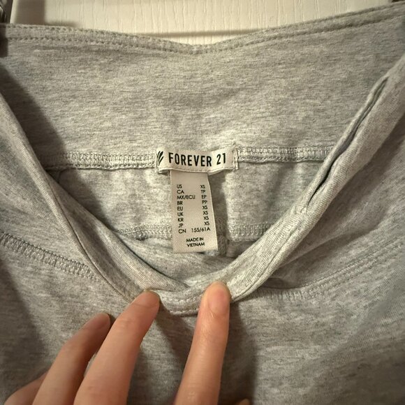 ⭐️ $5, spend over $20 - Forever 21 Sheer Mesh Inset Ribbed Leggings in Grey - Picture 3 of 12